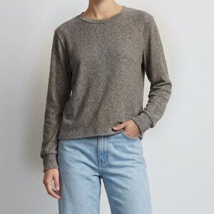 Uniqlo Fleece Longsleeve Brown Speckle Size Medium